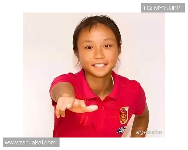 藏族女足明星奋勇拼搏展风采 助力中国足球新篇章